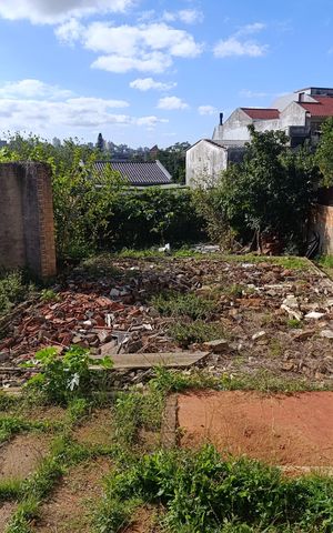 Casa à venda com 95m², 2 quartos e 4 vagas Casa à venda com 95m², 2 quartos e 4 vagasÁrea Externa