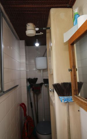 Apartamento à venda com 81m², 3 quartos e 1 vagaBanheiro de serviço