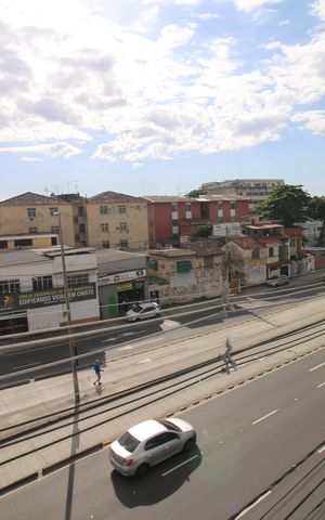 Apartamento à venda com 81m², 3 quartos e 1 vagaVaranda