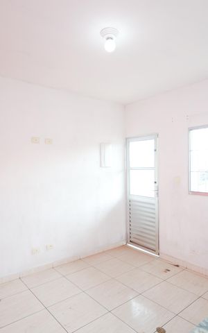 Casa para alugar com 100m², 2 quartos e sem vagaSala