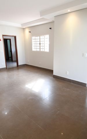 Casa à venda com 234m², 4 quartos e 3 vagasSala 2
