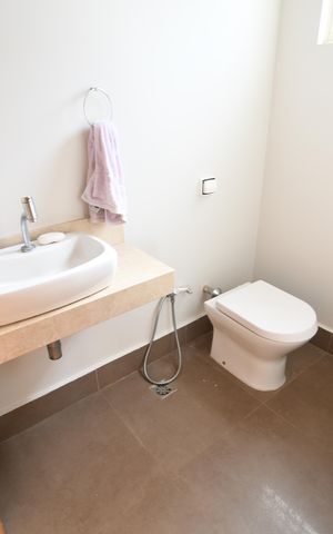 Casa à venda com 234m², 4 quartos e 3 vagasLavabo