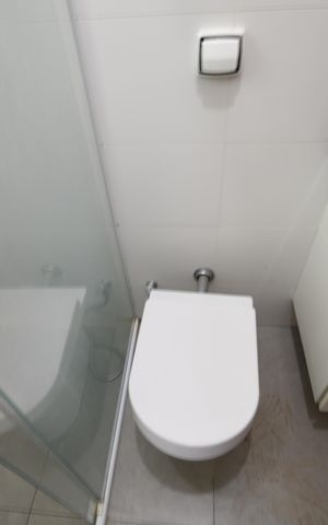 Casa à venda com 234m², 4 quartos e 3 vagasBanheiro Social