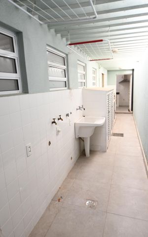 Casa à venda com 234m², 4 quartos e 3 vagasÁrea de Serviço