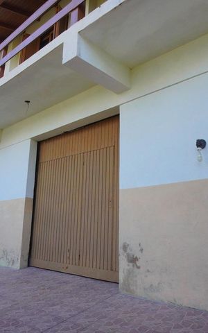 Casa à venda com 190m², 4 quartos e 4 vagasFachada