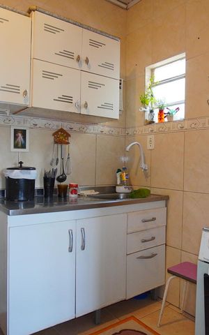 Casa à venda com 190m², 4 quartos e 4 vagasCozinha 2