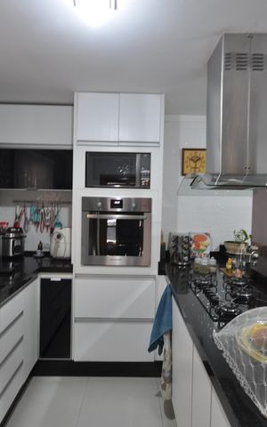 Casa à venda com 150m², 3 quartos e 2 vagasCozinha