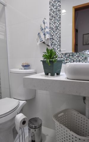 Casa à venda com 150m², 3 quartos e 2 vagasBanheiro da Suíte 1