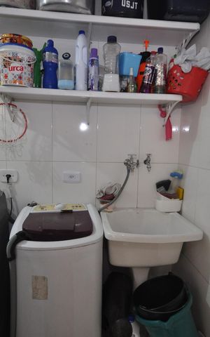 Casa à venda com 150m², 3 quartos e 2 vagasÁrea de serviço