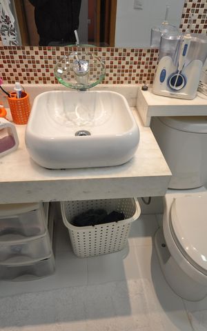 Casa à venda com 150m², 3 quartos e 2 vagasBanheiro da Suíte 2
