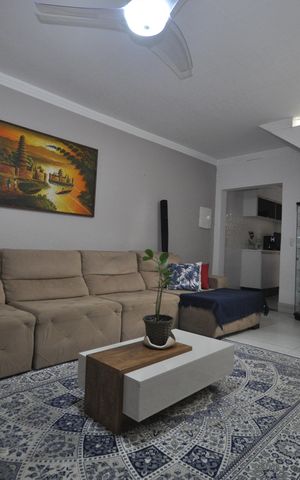 Casa à venda com 150m², 3 quartos e 2 vagasSala