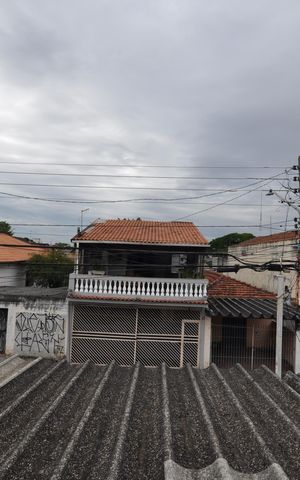 Casa à venda com 150m², 3 quartos e 2 vagasVista da Suíte 1
