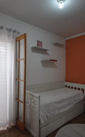 Casa à venda com 150m², 3 quartos e 2 vagasSuíte 2