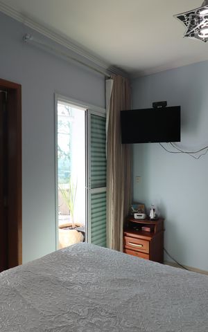 Casa à venda com 90m², 3 quartos e 2 vagasSuíte