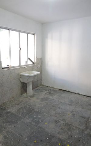 Casa para alugar com 300m², 2 quartos e 5 vagasÁrea de Serviço