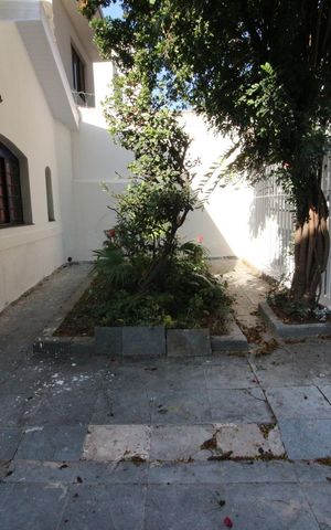 Casa para alugar com 300m², 2 quartos e 5 vagasGaragem