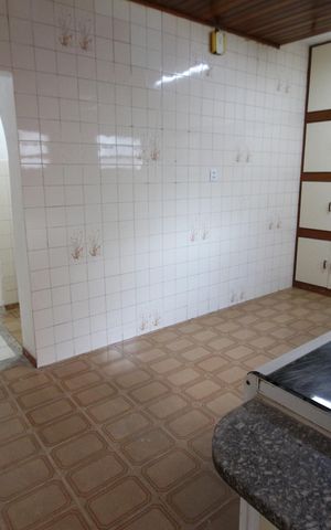 Casa para alugar com 300m², 2 quartos e 5 vagasCozinha