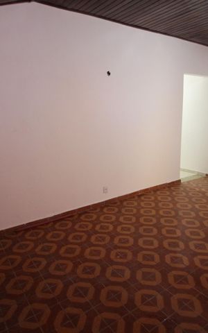 Casa para alugar com 300m², 2 quartos e 5 vagasSala