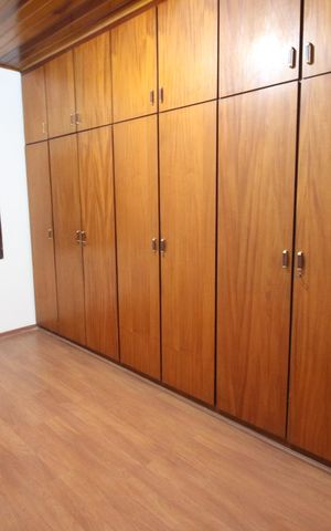 Casa para alugar com 300m², 2 quartos e 5 vagasQuarto 1