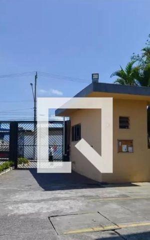 Apartamento à venda com 76m², 2 quartos e 1 vaga Apartamento à venda com 76m², 2 quartos e 1 vagaFachada
