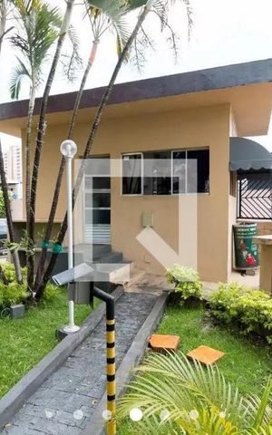 Apartamento à venda com 76m², 2 quartos e 1 vaga Apartamento à venda com 76m², 2 quartos e 1 vagaPortaria