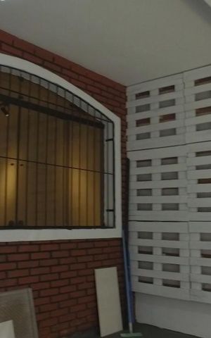 Casa à venda com 150m², 2 quartos e 2 vagasGaragem