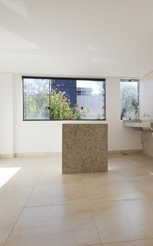 Apartamento à venda com 75m², 3 quartos e 1 vaga Apartamento à venda com 75m², 3 quartos e 1 vagaSala