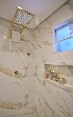 Casa à venda com 150m², 3 quartos e 1 vaga Casa à venda com 150m², 3 quartos e 1 vagaChuveiro do Banheiro da Suíte