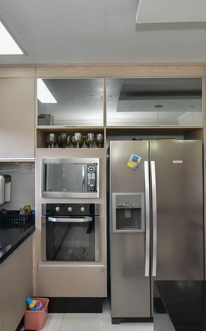 Casa à venda com 150m², 3 quartos e 1 vaga Casa à venda com 150m², 3 quartos e 1 vagaCozinha
