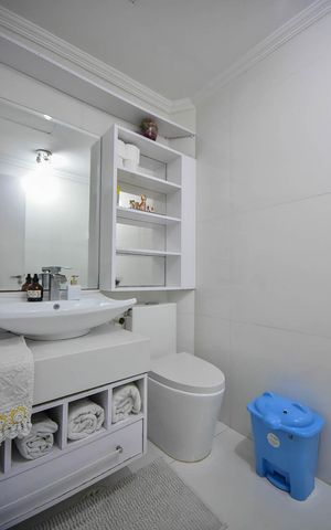 Casa à venda com 150m², 3 quartos e 1 vaga Casa à venda com 150m², 3 quartos e 1 vagaBanheiro 2