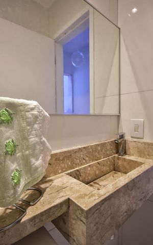 Casa à venda com 150m², 3 quartos e 1 vaga Casa à venda com 150m², 3 quartos e 1 vagaBanheiro 1