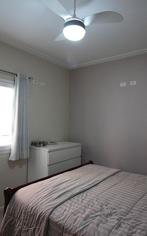 Casa à venda com 200m², 3 quartos e 2 vagasQuarto 1 - Suíte