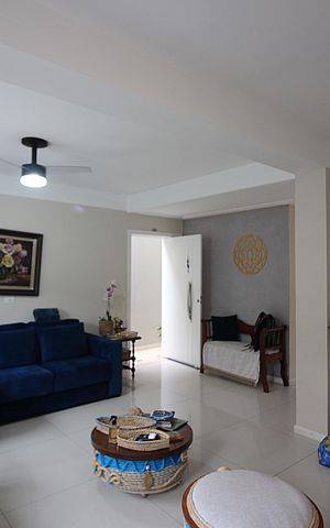 Casa à venda com 200m², 3 quartos e 2 vagasSala