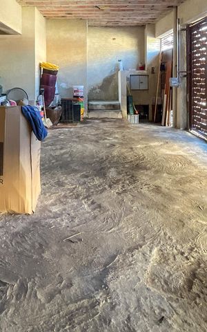Casa à venda com 270m², 5 quartos e 3 vagasGaragem