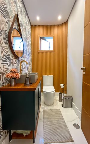 Casa à venda com 270m², 5 quartos e 3 vagasLavabo