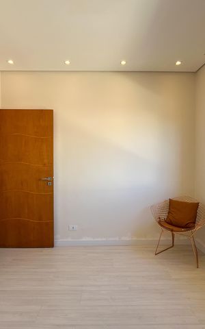 Casa à venda com 270m², 5 quartos e 3 vagasQuarto 2