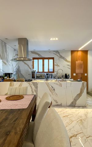 Casa à venda com 270m², 5 quartos e 3 vagasCozinha 1