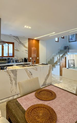 Casa à venda com 270m², 5 quartos e 3 vagasCozinha 1