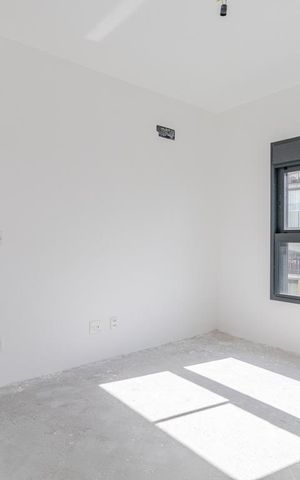 Apartamento à venda com 195m², 4 quartos e 3 vagasQuarto 2
