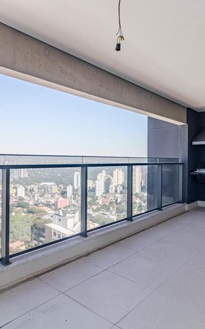 Apartamento à venda com 195m², 4 quartos e 3 vagasVaranda