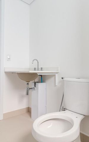 Apartamento à venda com 195m², 4 quartos e 3 vagasBanheiro Social