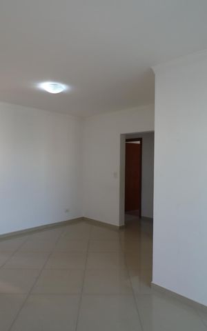 Apartamento à venda com 107m², 3 quartos e 2 vagas Apartamento à venda com 107m², 3 quartos e 2 vagasSala
