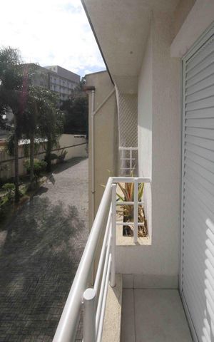Casa de condomínio à venda com 164m², 3 quartos e 3 vagas Casa de condomínio à venda com 164m², 3 quartos e 3 vagasVaranda da Suite 3