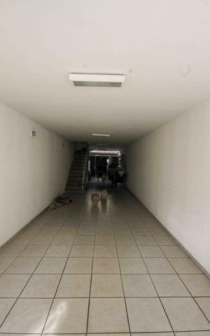 Casa de condomínio à venda com 164m², 3 quartos e 3 vagas Casa de condomínio à venda com 164m², 3 quartos e 3 vagasGaragem