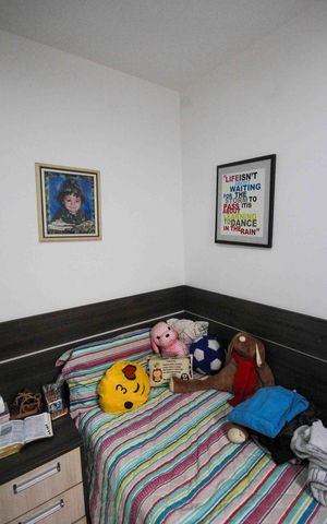 Casa de condomínio à venda com 164m², 3 quartos e 3 vagas Casa de condomínio à venda com 164m², 3 quartos e 3 vagasSuite 2