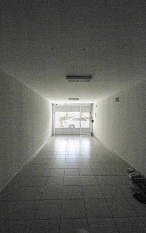 Casa de condomínio à venda com 164m², 3 quartos e 3 vagas Casa de condomínio à venda com 164m², 3 quartos e 3 vagasGaragem