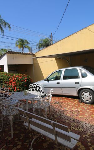 Casa à venda com 111m², 2 quartos e 2 vagasquintal frente e Garagem