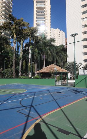 Apartamento à venda com 70m², 2 quartos e 2 vagasÁrea comum - Quadra