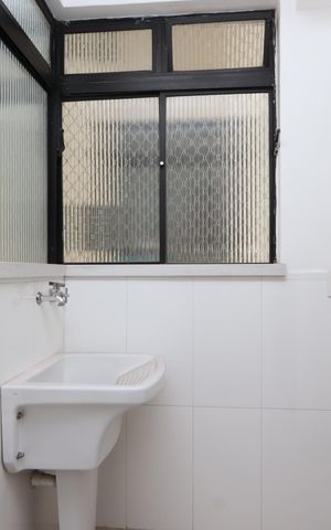 Apartamento à venda com 70m², 2 quartos e 2 vagasLavanderia