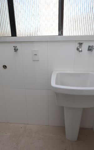 Apartamento à venda com 70m², 2 quartos e 2 vagasLavanderia